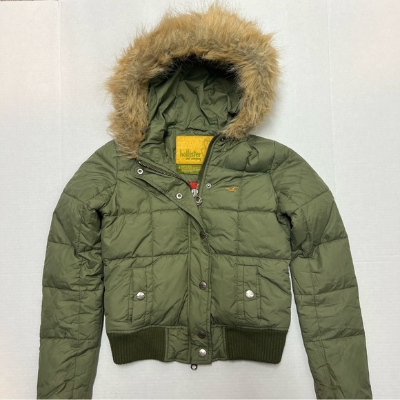Women's Hollister Olive Green Fur Trim Hooded Winter Quilted S Puffer Jacket - Picture 6 of 6